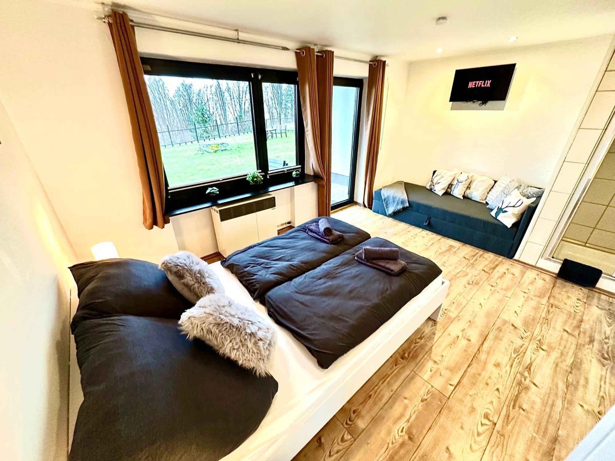 Schöfweg Gemuetliches Alpenblick Berg-Bungalow + Grosser Garten + Netflix! מראה חיצוני תמונה